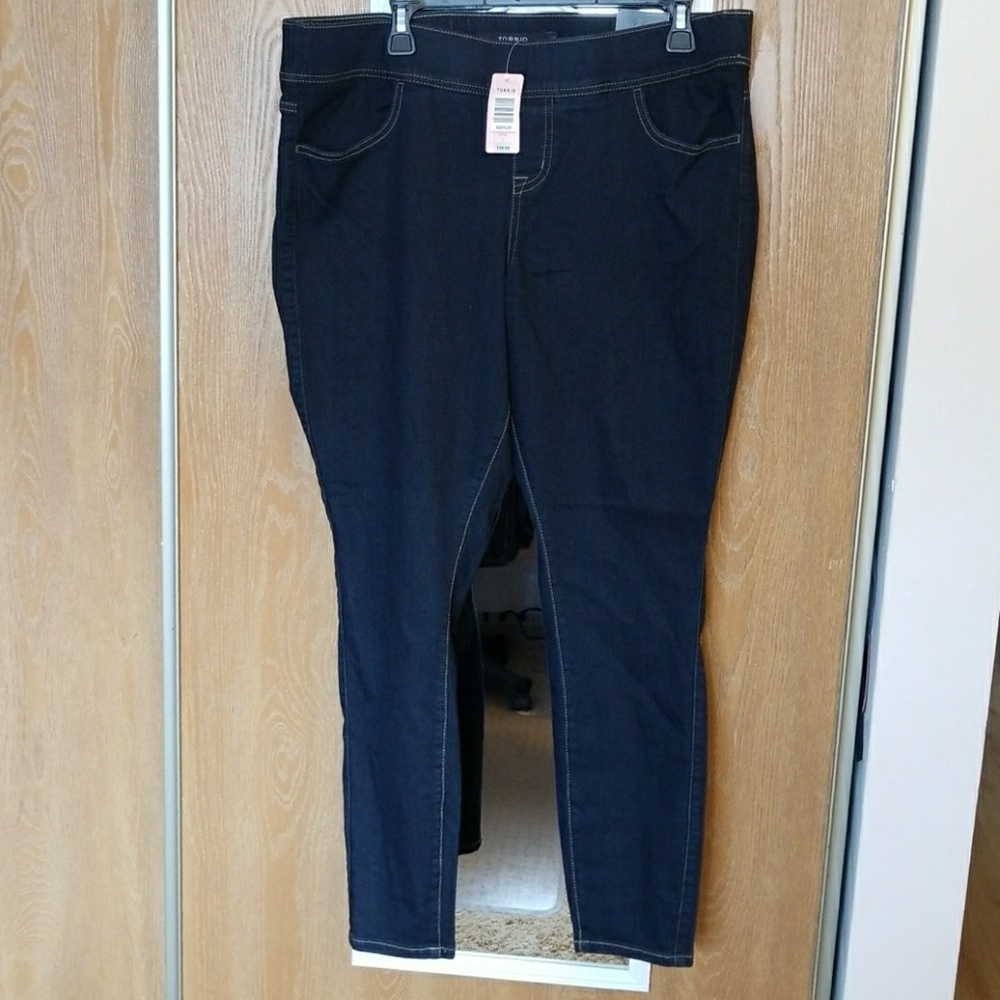 Torrid Dark Wash Skinny Lean Jean, SIZE 1